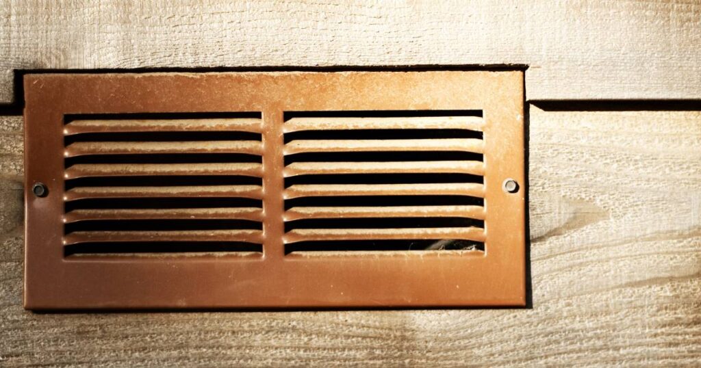 2 crawl space vent open